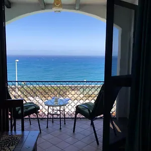 https://ocean-and-beach-views-apartment.in-canary-islands.com